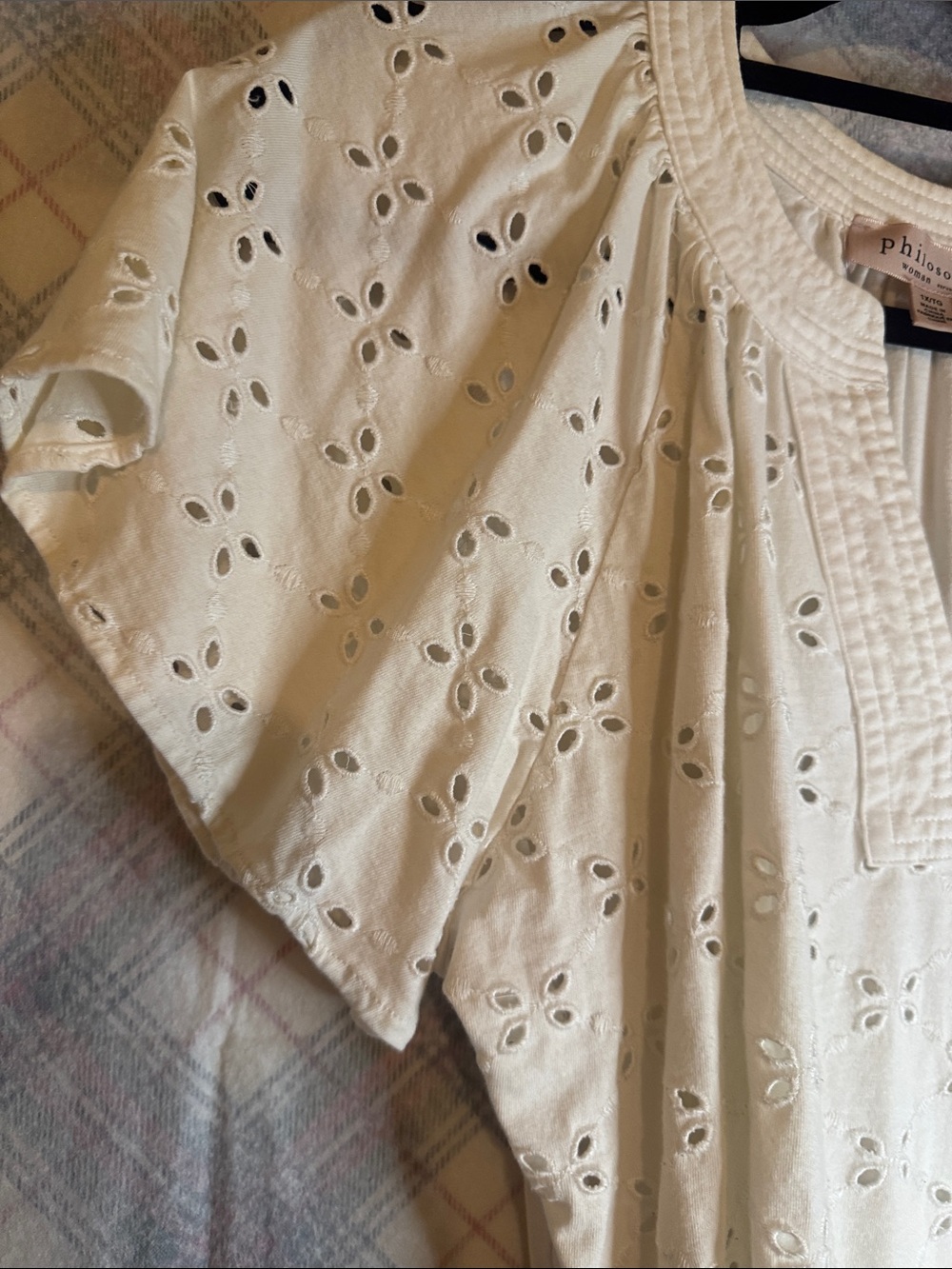 Philosophy White Eyelet V-Neck Cotton Tunic - Picture 4 of 5
